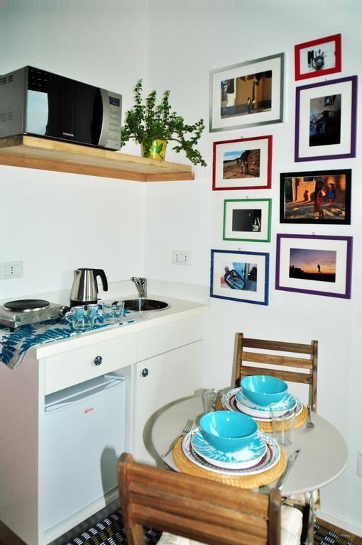 Up To Seven Bed & Breakfast Milan Bagian luar foto